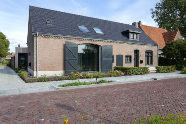2 woningen Dommelen