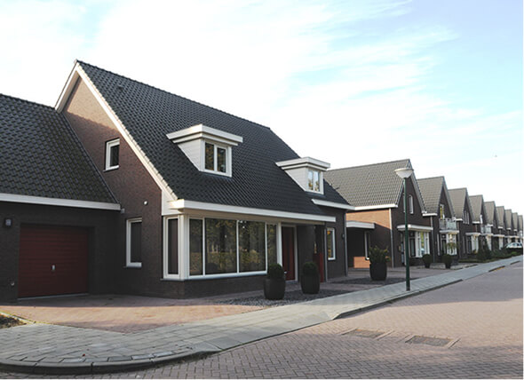 10 seniorenwoningen en 1 vrijstaande woning